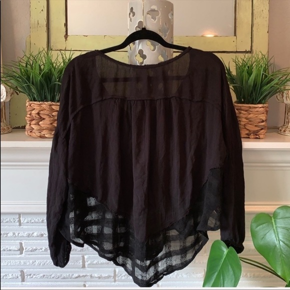 Free People Rainy Days Black Gauzy Swing Top Sheer Hem Button Down Size XS - Picture 7 of 8